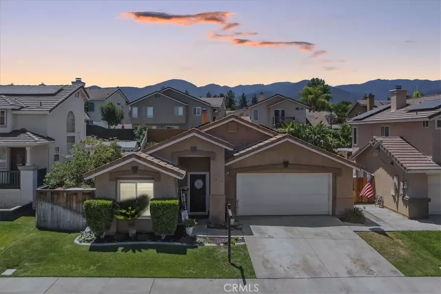 848 Pointe Vista Circle, Corona, CA 92881