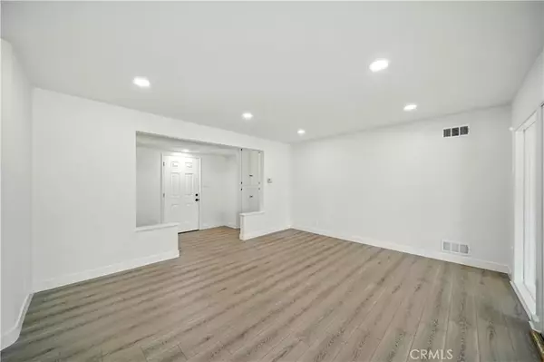 West Covina, CA 91790,1005 W Greendale Street