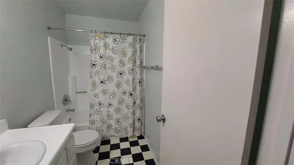 Diamond Bar, CA 91765,901 Golden Springs Drive #E14