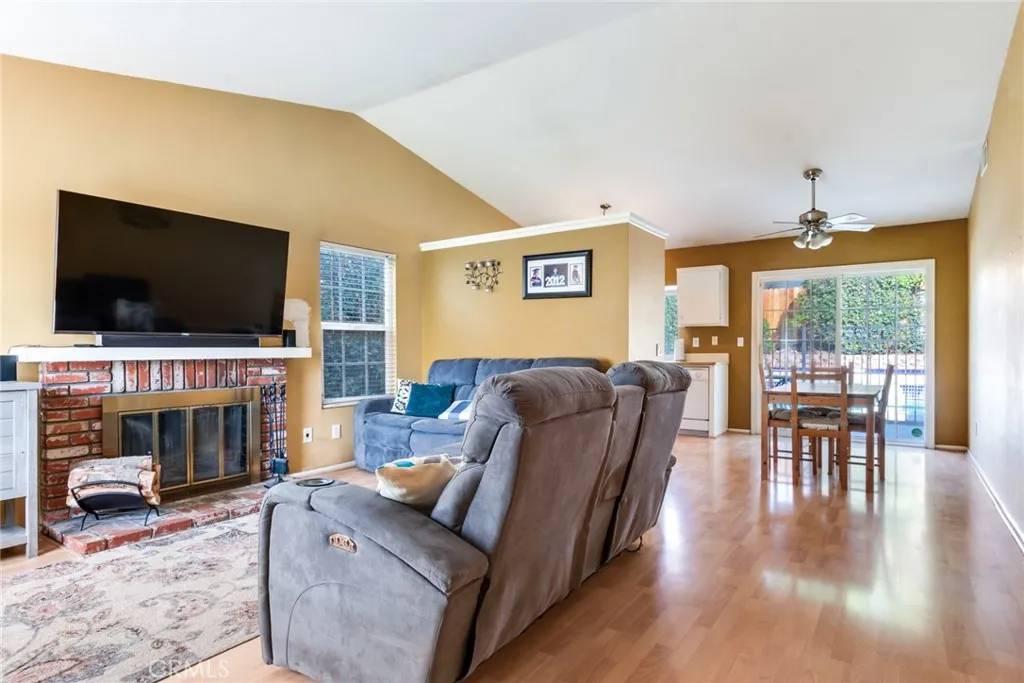 Rancho Cucamonga, CA 91739,6732 Plum Way