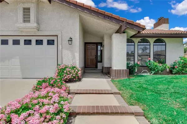 La Verne, CA 91750,5697 Los Robles