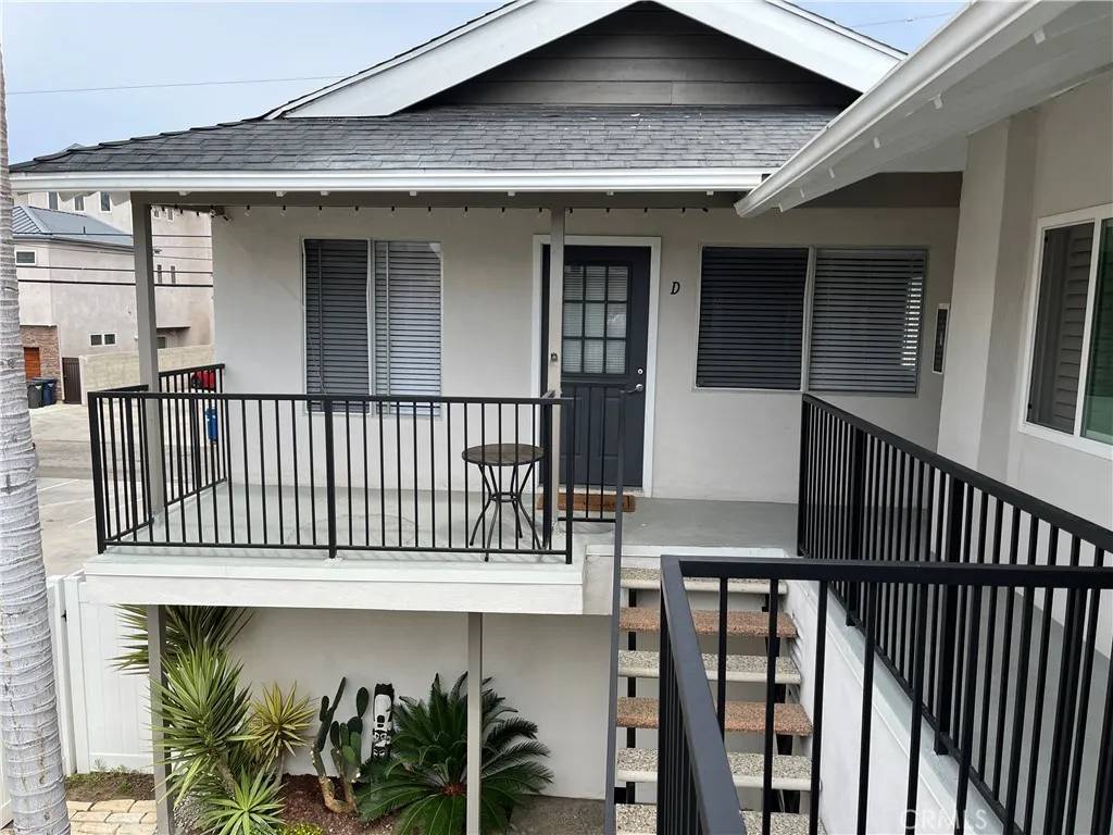 413 14th Street #D, Huntington Beach, CA 92648