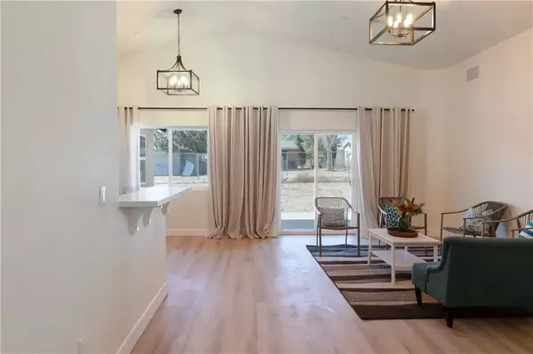 16241 Chestnut Street, Hesperia, CA 92345