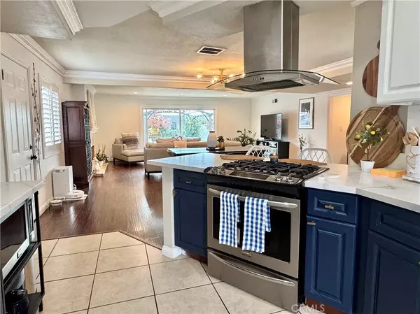 Ontario, CA 91762,1359 W Deodar Street