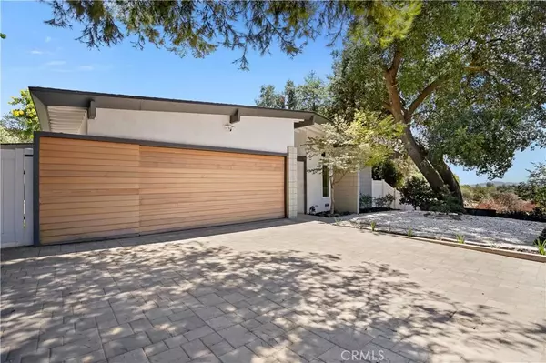 Altadena, CA 91001,3758 Alzada Road