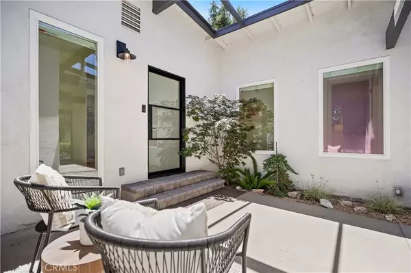 Altadena, CA 91001,3758 Alzada Road
