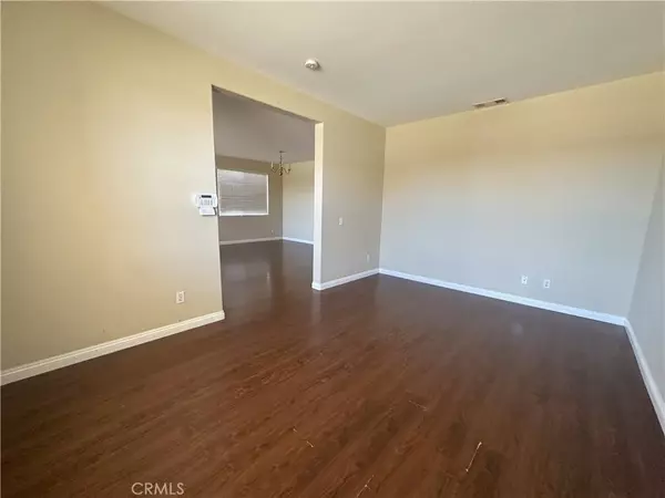 Hesperia, CA 92344,13352 Pleasant View Avenue