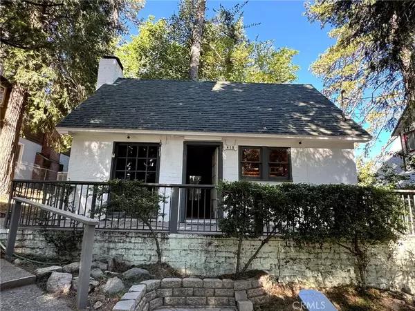 418 Forest Lane, Crestline, CA 92325