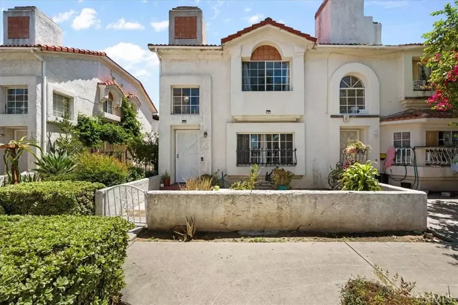 886 S Dudley Street #F, Pomona, CA 91766