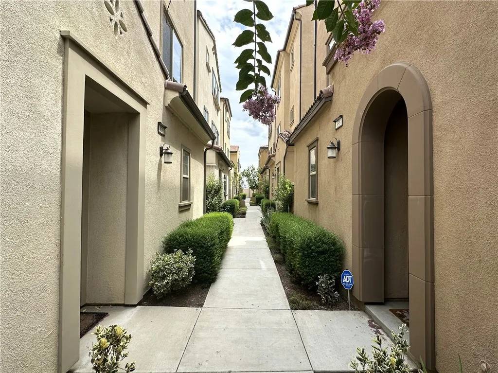 Upland, CA 91786,839 Cranberry Way