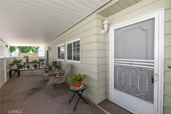 La Verne, CA 91750,3945 Bradford #91