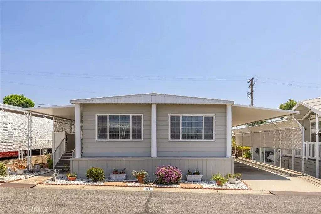 La Verne, CA 91750,3945 Bradford #91