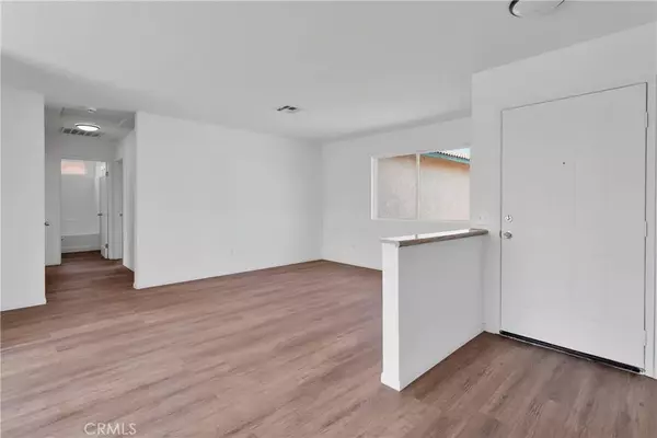 Adelanto, CA 92301,15368 Ross Drive