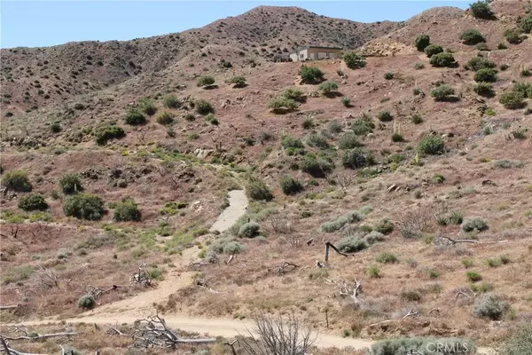 Yucca Valley, CA 92284,56383 Eagles Nest