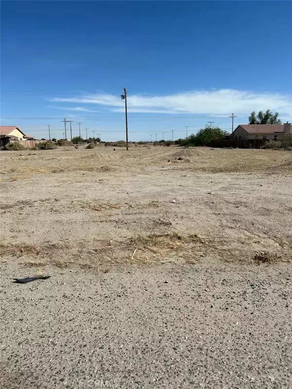 2045 Desert, Thermal, CA 92274