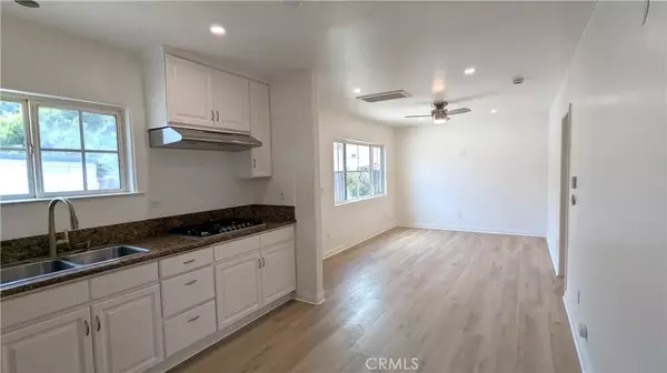 San Gabriel, CA 91776,422 W. Bencamp St