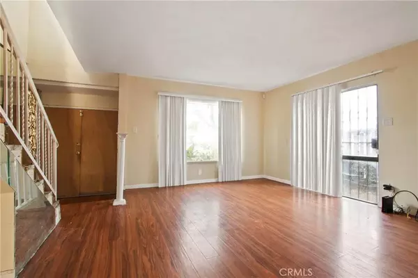 Compton, CA 90221,2205 N Pannes Avenue