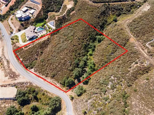 Rancho Cucamonga, CA 91737,0 Snowdrop