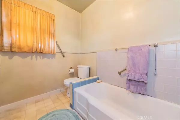 Los Angeles, CA 90004,500 N Madison Avenue