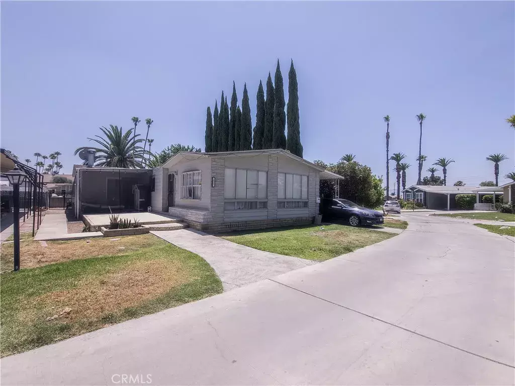Eastvale, CA 91752,5800 Hamner #655