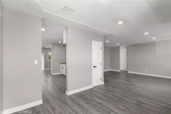San Bernardino, CA 92404,557 E Trenton