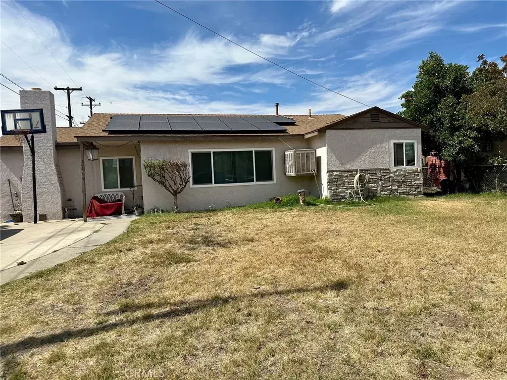 Fontana, CA 92335,16474 Taylor Avenue