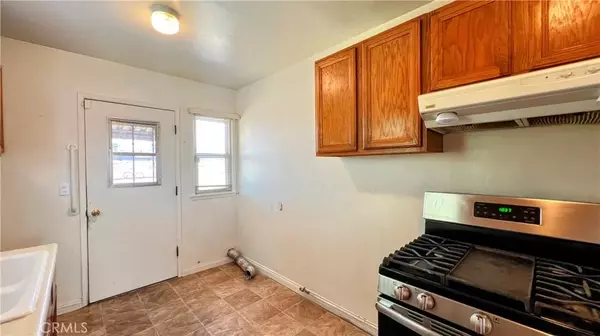 La Puente, CA 91744,14321 Temple Avenue