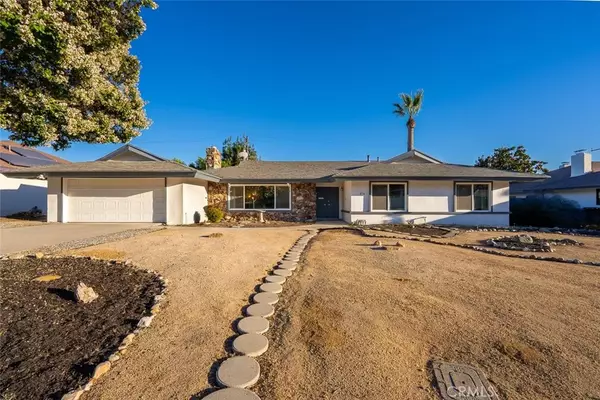 Claremont, CA 91711,834 Hood Drive