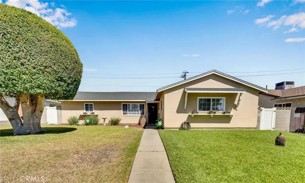Montclair, CA 91763,10189 Mills Avenue