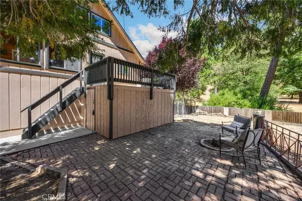 Crestline, CA 92325,22632 Seeley Drive
