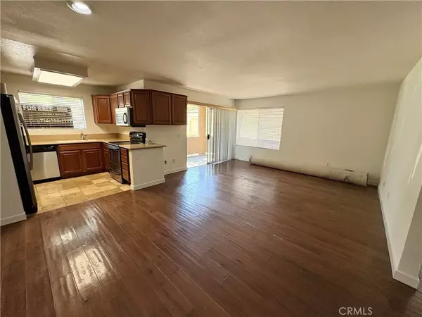 Corona, CA 92882,2500 San Gabriel Way #107