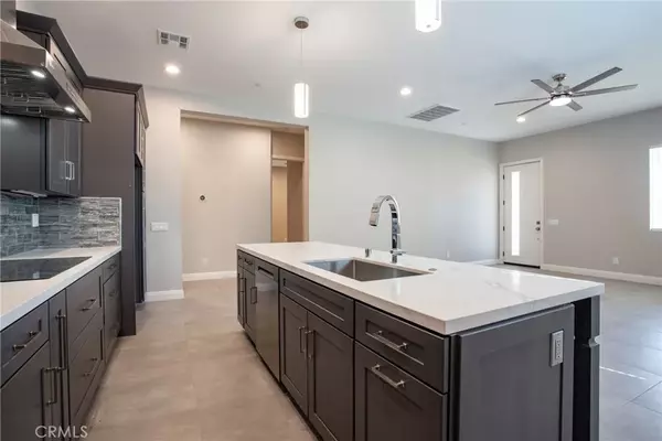 La Quinta, CA 92253,51207 Avenida Herrera