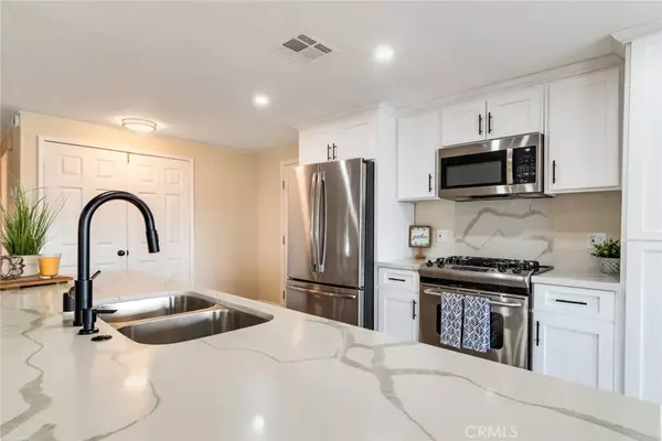 Rancho Cucamonga, CA 91701,10210 Baseline Road #115