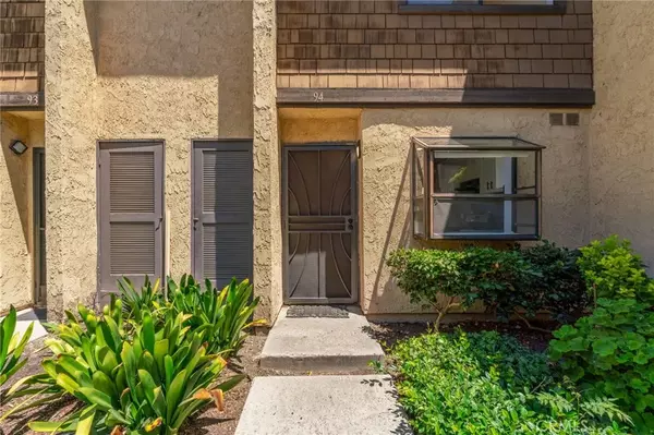 Lakewood, CA 90715,12750 Centralia Street #94