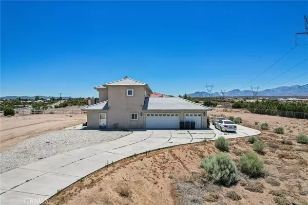 Oak Hills, CA 92344,8294 Aster Road