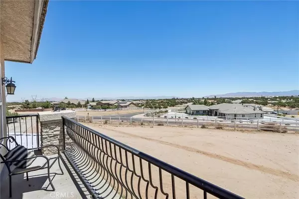 Oak Hills, CA 92344,8294 Aster Road