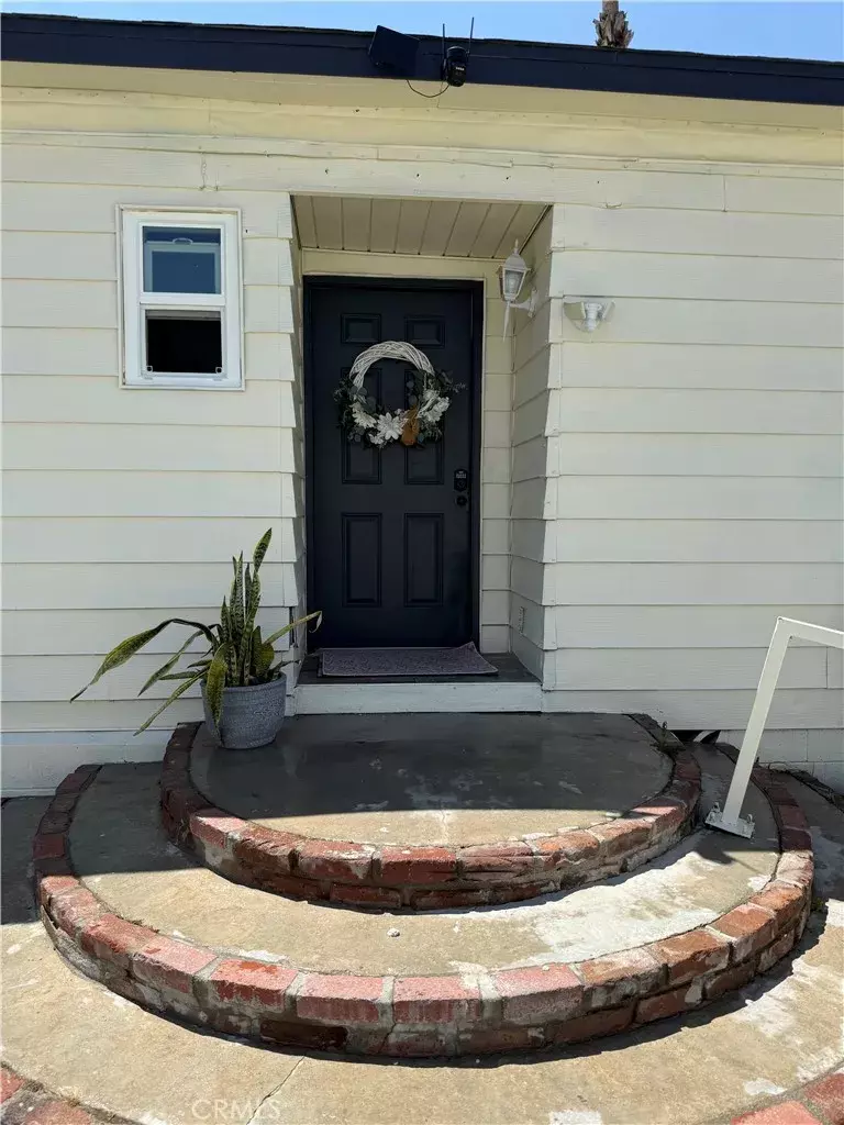 Eastvale, CA 91752,5800 Hamner #407