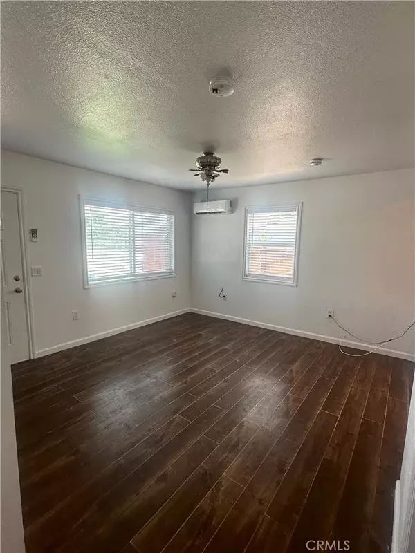 Rialto, CA 92376,190 W 3rd Street