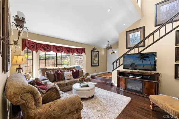 Glendora, CA 91740,2017 Driftstone Drive