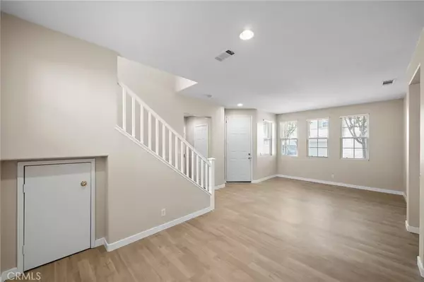 Aliso Viejo, CA 92656,47 Rue Du Chateau #26