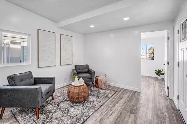 Torrance, CA 90501,23701 S Western Avenue #113