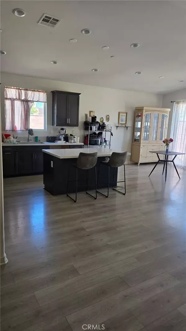 Highland, CA 92346,7993 Palermo Court