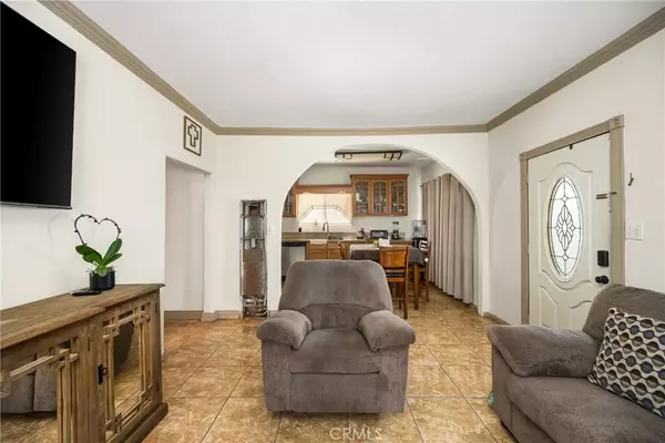 Long Beach, CA 90813,1912 E 10th Street