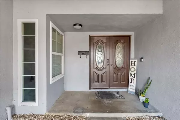 Rialto, CA 92376,668 N Mulberry Avenue