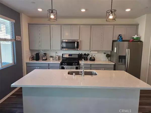 Lake Elsinore, CA 92530,29127 Longleaf