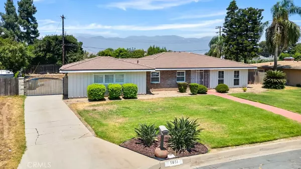 Rialto, CA 92377,5651 Magnolia Avenue