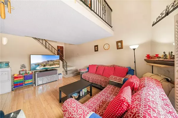 West Covina, CA 91790,104 Poxon Place