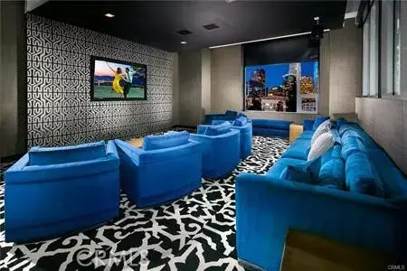 Los Angeles, CA 90015,1050 S Grand Avenue #1705