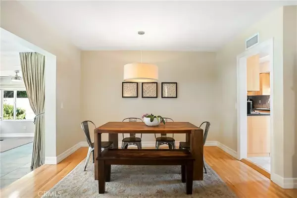 Glendora, CA 91741,827 E Dalton Avenue