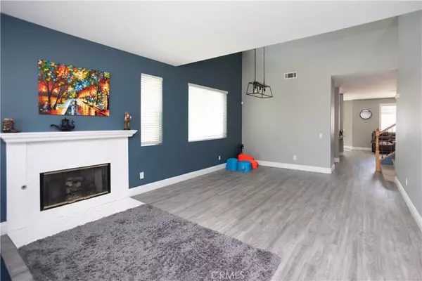 5332 Trailhawk Avenue, Fontana, CA 92336